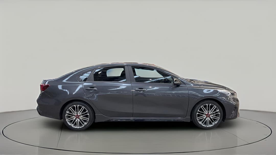 2022 Kia Cerato Gt, Automatic, 77239 km, Right Side View