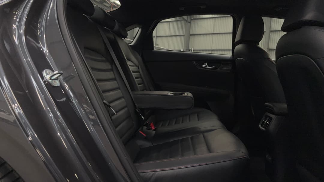 2022 Kia Cerato Gt, Automatic, 77239 km, Right Side Rear Door Cabin View
