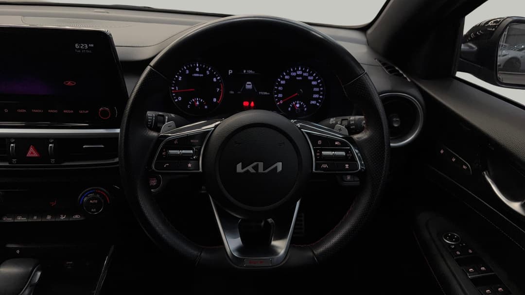 2022 Kia Cerato Gt, Automatic, 77239 km, Steering Wheel Close-up