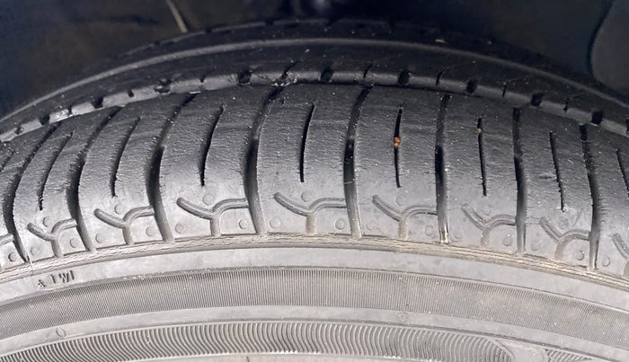 2019 Hyundai NEW SANTRO SPORTZ 1.1, Petrol, Manual, 28,282 km, Right Front Tyre Tread