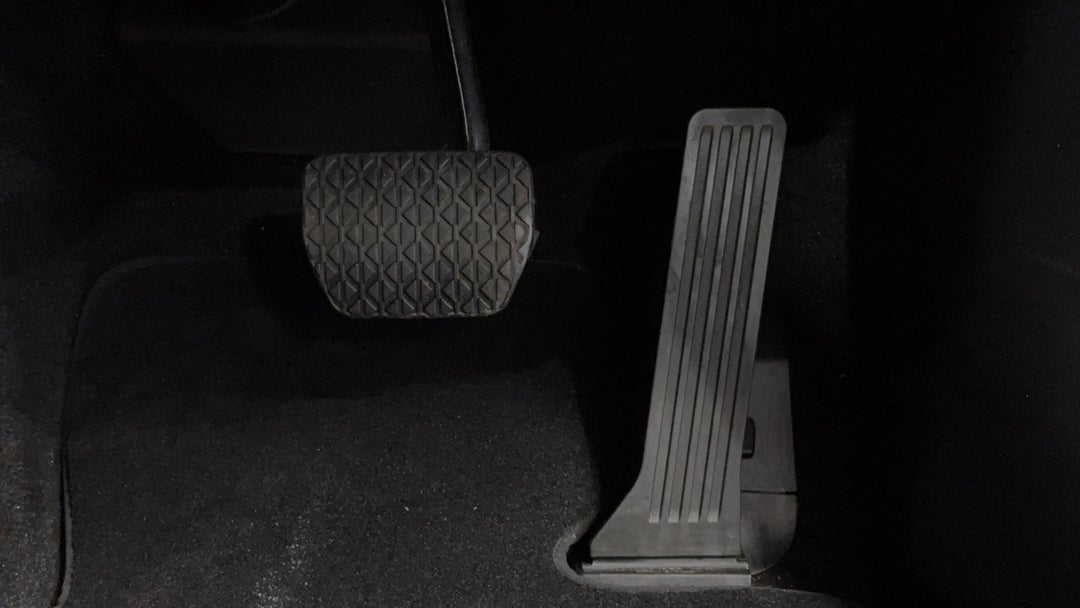 Pedals and Footmat