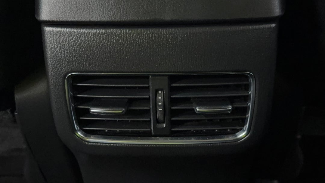 Rear A/C Vent