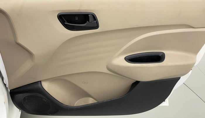 2020 Hyundai NEW SANTRO ERA EXECUTIVE, Petrol, Manual, 39,729 km, Driver Side Door Panels Control