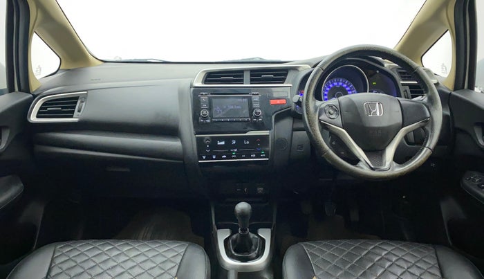 2016 Honda Jazz 1.2L I-VTEC V, Petrol, Manual, 1,22,191 km, Dashboard
