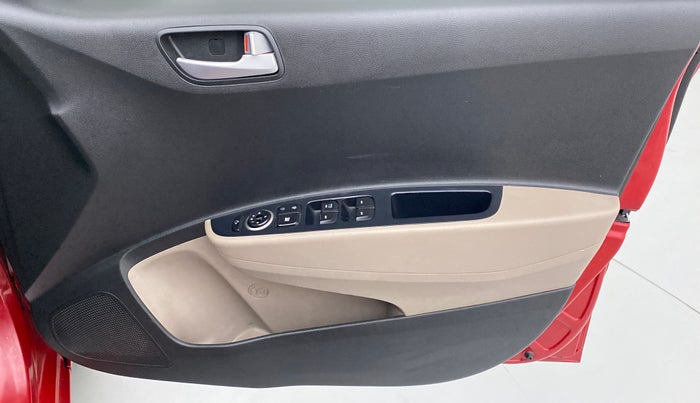 2017 Hyundai Grand i10 SPORTZ (O) 1.2 AT VTVT, Petrol, Automatic, 22,218 km, Driver Side Door Panels Control