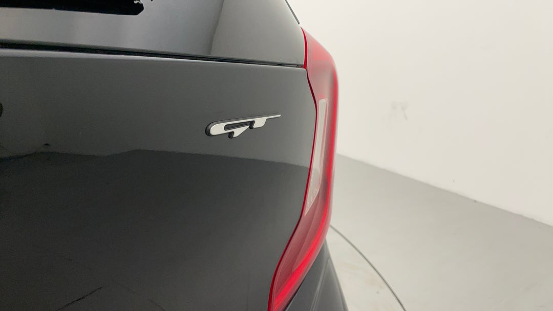 Badge (Boot Right Side)