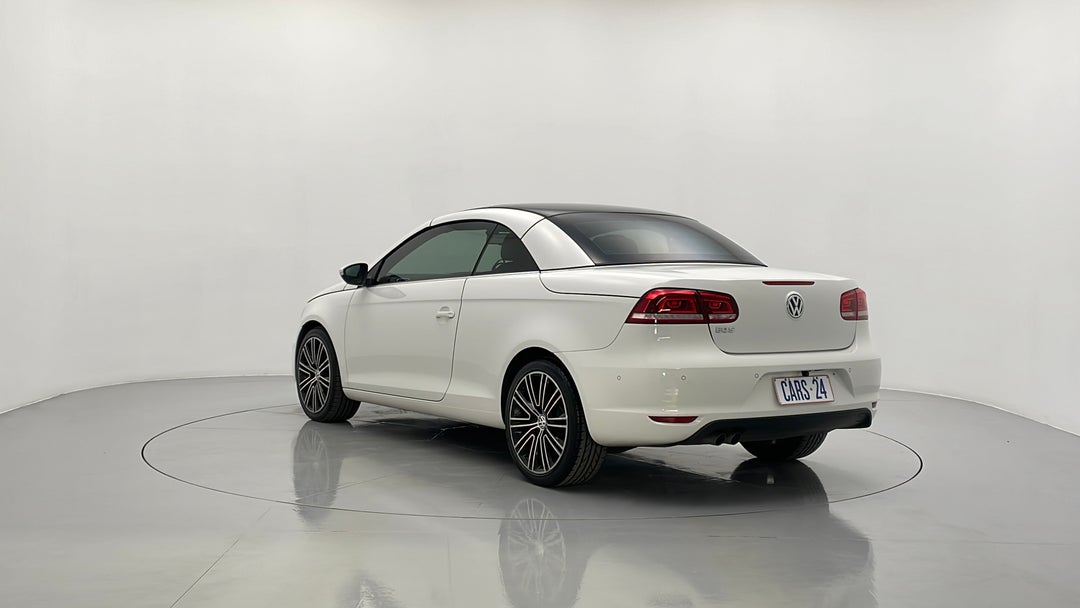 Left Back Diagonal (45- Degree) View