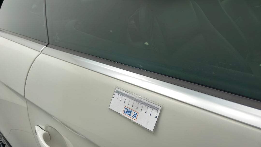 Doors Front RHS Dent