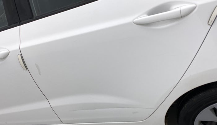 2019 Hyundai Xcent S 1.2, CNG, Manual, 84,966 km, Rear left door - Minor scratches