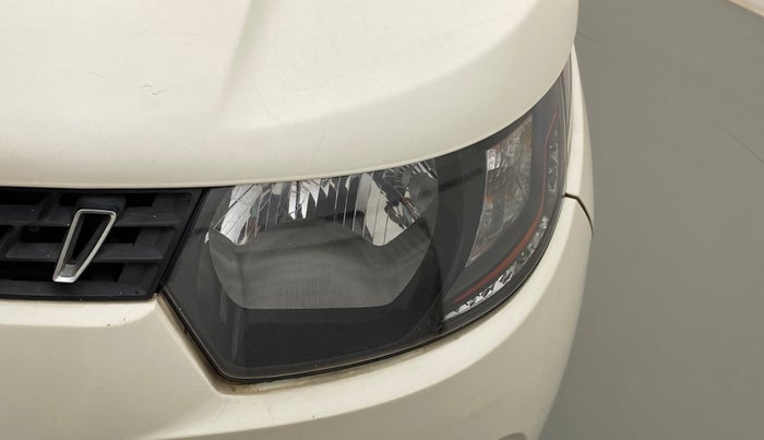 2016 Mahindra Kuv100 K8 D 6 STR, Diesel, Manual, 53,909 km, Left headlight - Faded