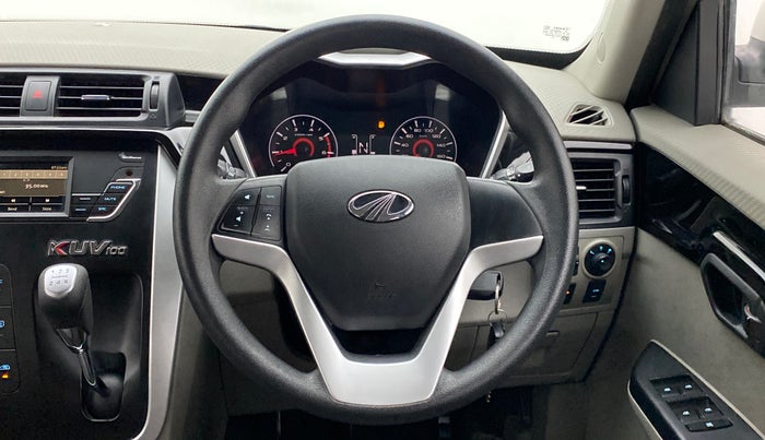 2016 Mahindra Kuv100 K8 D 6 STR, Diesel, Manual, 53,909 km, Steering Wheel Close Up
