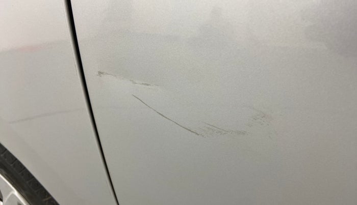 2018 Hyundai Eon MAGNA +, Petrol, Manual, 49,315 km, Front passenger door - Minor scratches