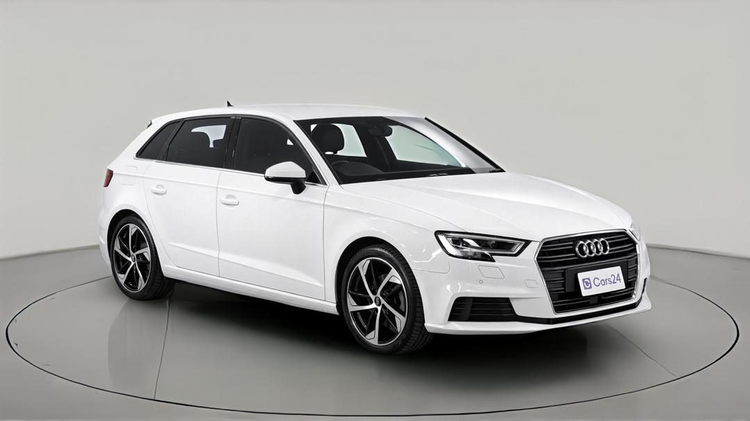2019 Audi A3 35 Tfsi  (1.4 Tfsi Cod), Automatic, 40363 km, Right Front Diagonal (45- Degree) View