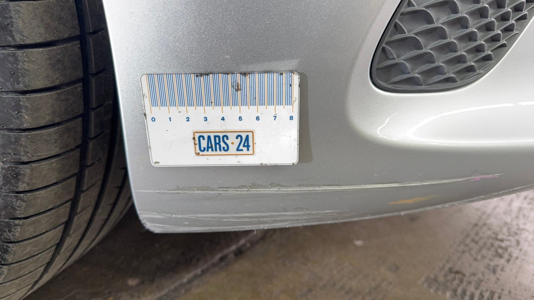 Bumper Front Scratch