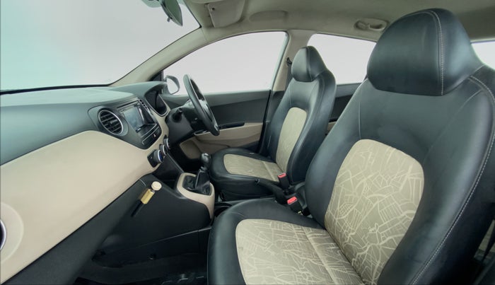 2016 Hyundai Grand i10 MAGNA 1.2 VTVT, Petrol, Manual, 80,474 km, Right Side Front Door Cabin