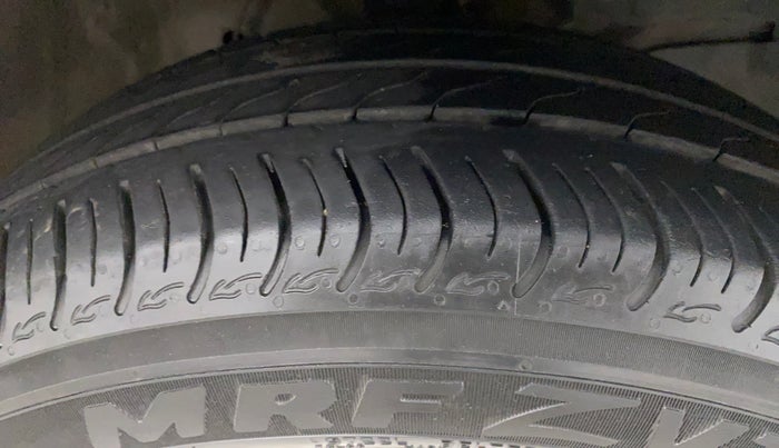2018 Honda Jazz 1.2L I-VTEC V, Petrol, Manual, 89,090 km, Right Front Tyre Tread