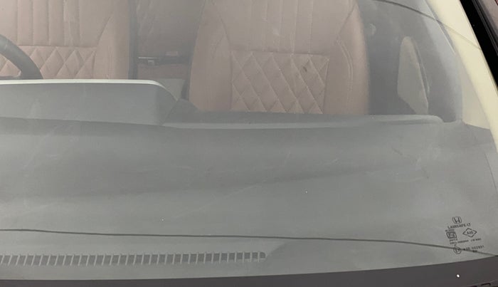 2018 Honda Jazz 1.2L I-VTEC V, Petrol, Manual, 89,090 km, Front windshield - Minor spot on windshield