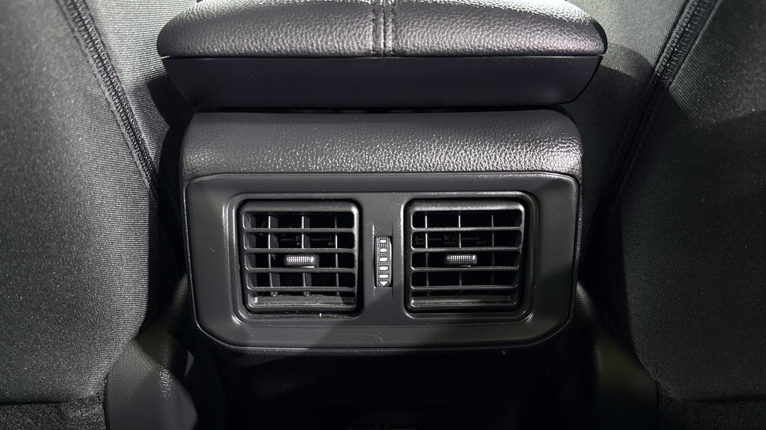 2024 Toyota RAV4 Gxl (AWD) Hybrid, Automatic, 28034 km, Rear A/C Vent
