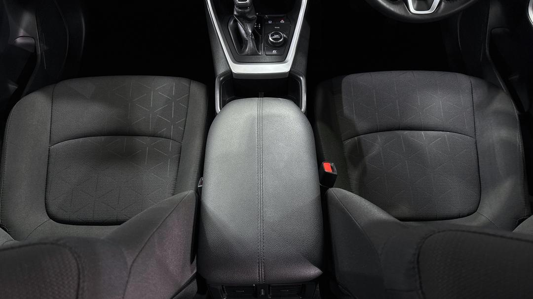 2024 Toyota RAV4 Gxl (AWD) Hybrid, Automatic, 28034 km, Center Console