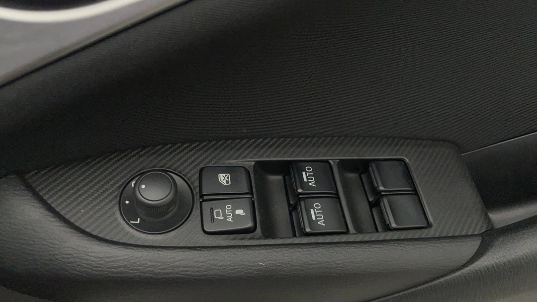 2023 Mazda CX-3 G20 Pure, Automatic, 44000 km, Drivers Side Door Panel Controls