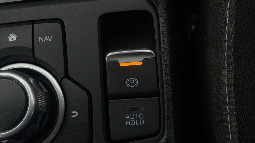 2023 Mazda CX-3 G20 Pure, Automatic, 44000 km, Handbrake