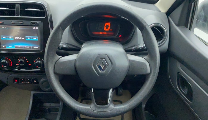 2016 Renault Kwid RXT, Petrol, Manual, 33,202 km, Steering Wheel Close Up