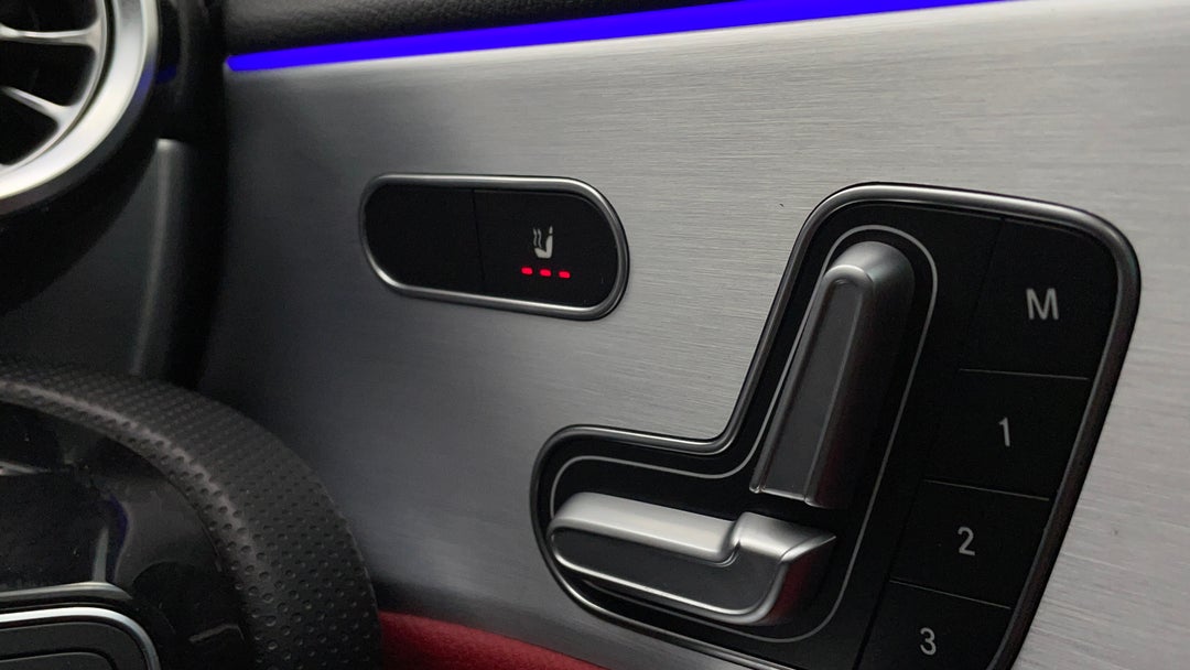 2021 Mercedes-amg A35 4matic, Automatic, 64769 km, Ventilated Seats