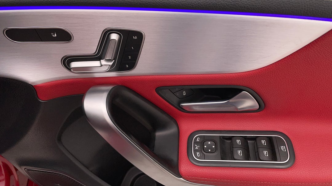 2021 Mercedes-amg A35 4matic, Automatic, 64769 km, Drivers Side Door Panel Controls