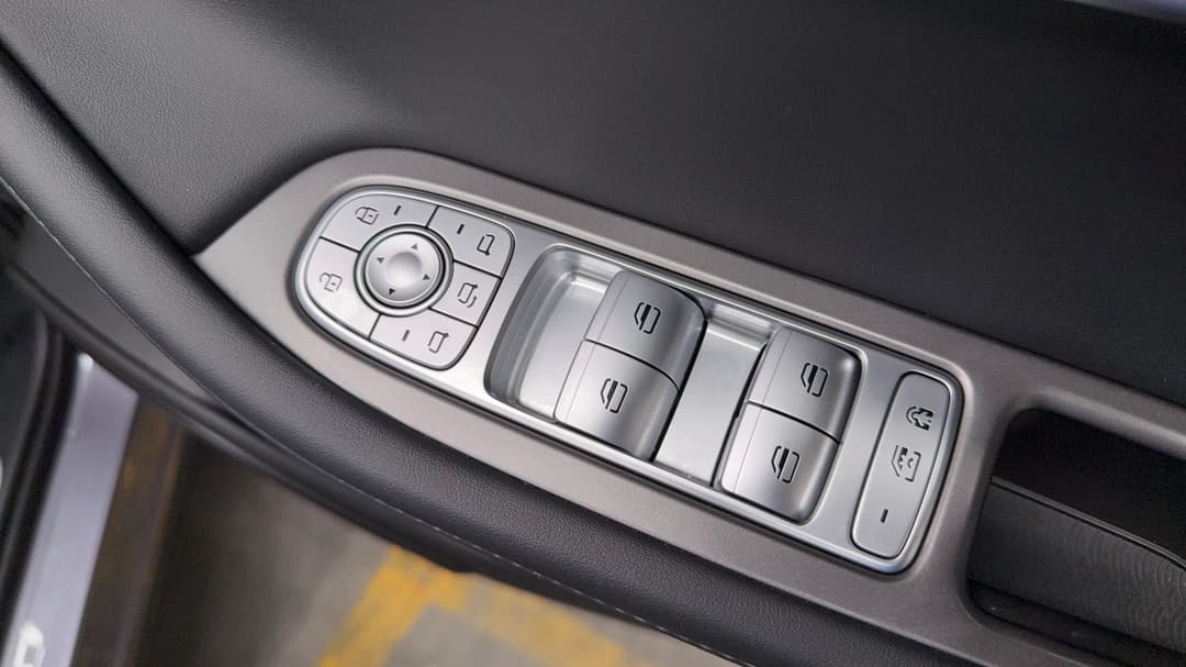2025 Chery Tiggo 7 Ultimate, Automatic, 10308 km, Drivers Side Door Panel Controls
