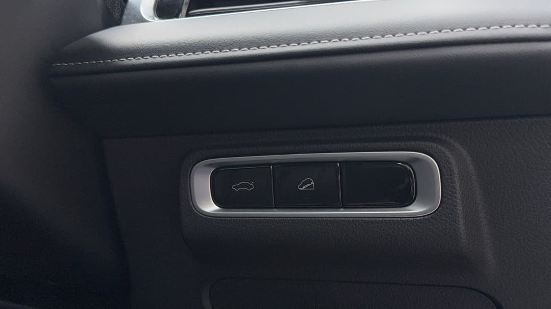 2025 Chery Tiggo 7 Ultimate, Automatic, 10308 km, Utility Switches/Buttons