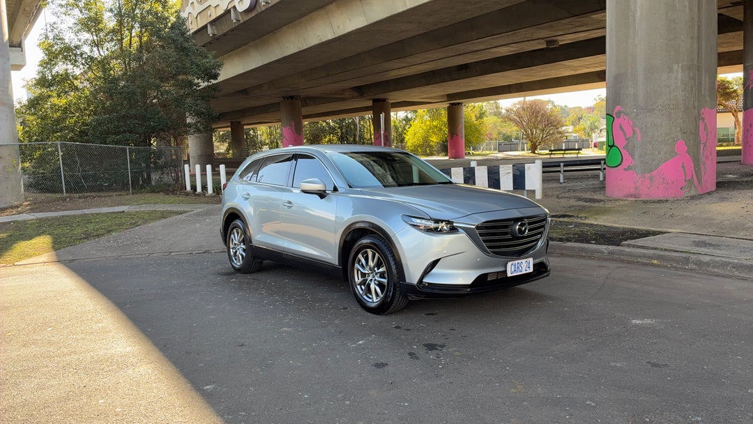 2017 Mazda CX-9 Touring (fwd), Automatic, 84833 km, Right Front Diagonal (45- Degree) View