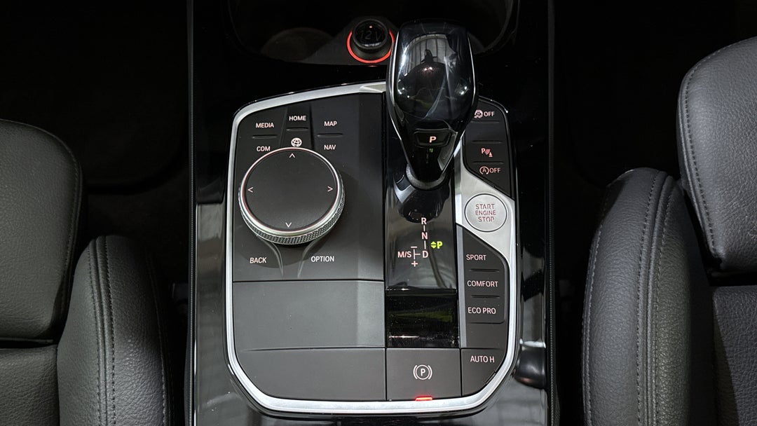 2020 BMW 2 20i M Sport, Automatic, 47599 km, Gear Lever 