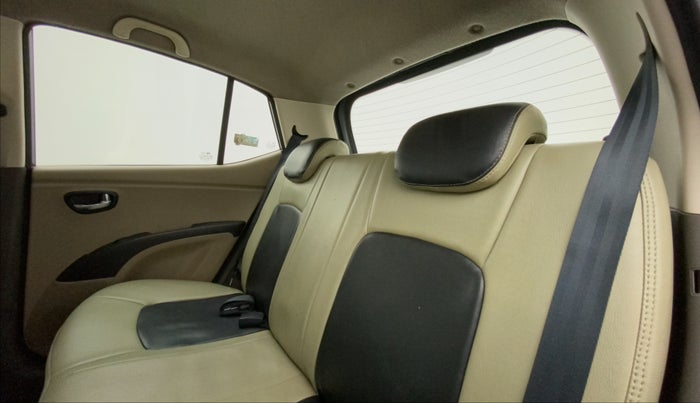 2012 Hyundai i10 SPORTZ 1.2 AT, Petrol, Automatic, 68,948 km, Right Side Rear Door Cabin