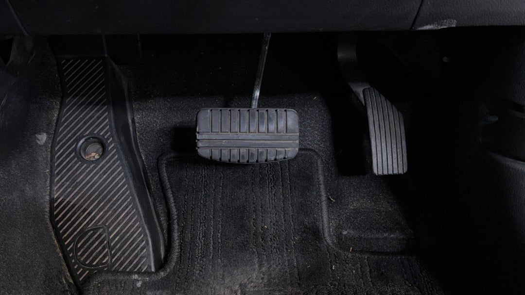 Pedals and Footmat
