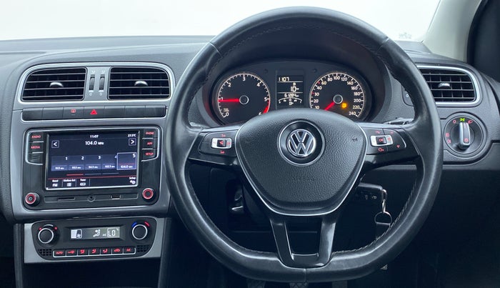 2018 Volkswagen Polo HIGHLINE PLUS 1.5L DIESEL, Diesel, Manual, 61,310 km, Steering Wheel Close Up