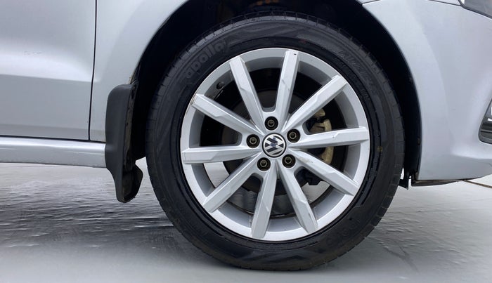 2018 Volkswagen Polo HIGHLINE PLUS 1.5L DIESEL, Diesel, Manual, 61,310 km, Right Front Wheel