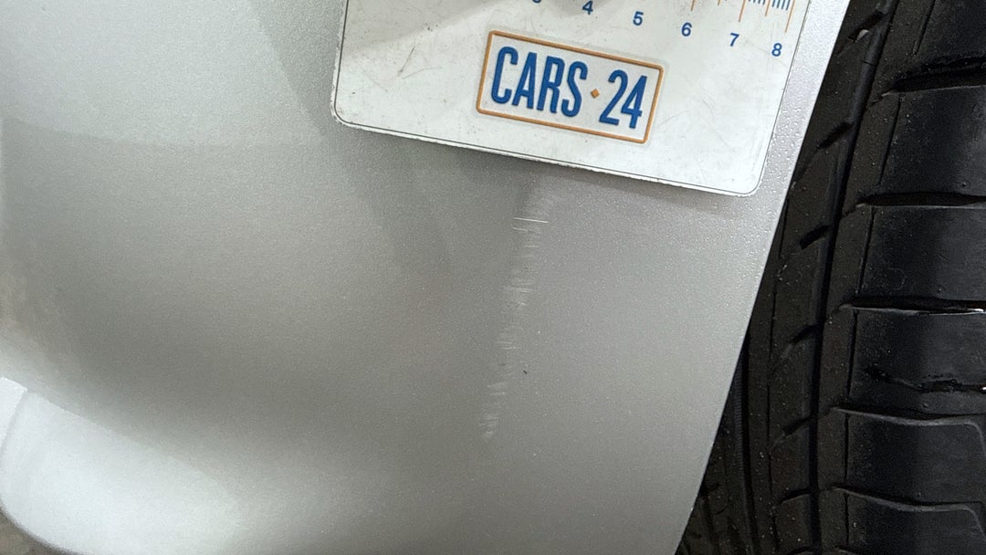 2016 Kia Rio S, Automatic, 130106 km, Bumper Rear Scratch