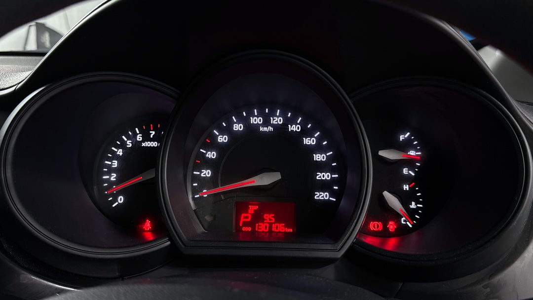 2016 Kia Rio S, Automatic, 130106 km, Odometer View