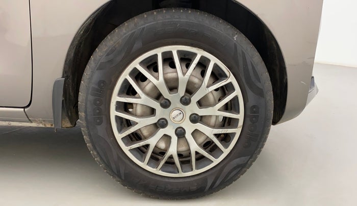 2021 Datsun Redi Go A, Petrol, Manual, 31,302 km, Right Front Wheel