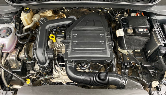 2021 Volkswagen TAIGUN COMFORTLINE  1.0 TSI MT, Petrol, Manual, 38,846 km, Open Bonet