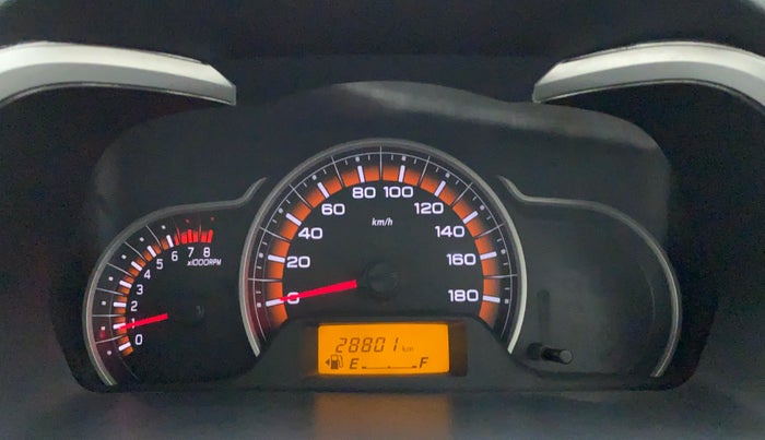 2015 Maruti Alto K10 VXI, Petrol, Manual, 28,801 km, Odometer Image