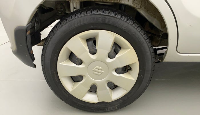 2015 Maruti Alto K10 VXI, Petrol, Manual, 28,801 km, Right Rear Wheel
