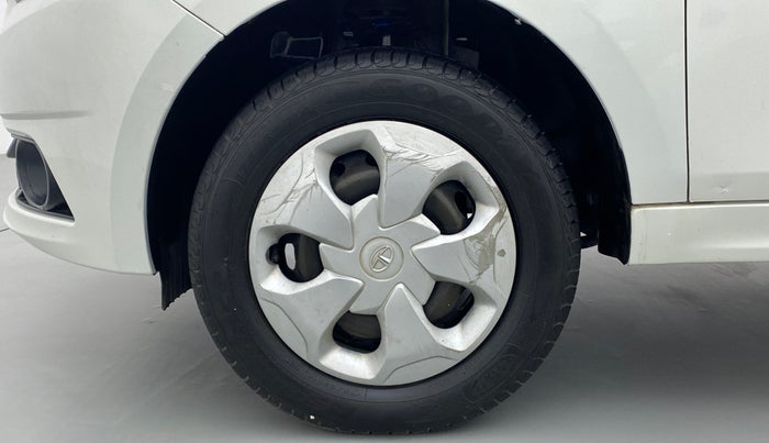 2018 Tata Tiago XTA 1.2 PETROL, Petrol, Automatic, 18,464 km, Left Front Wheel