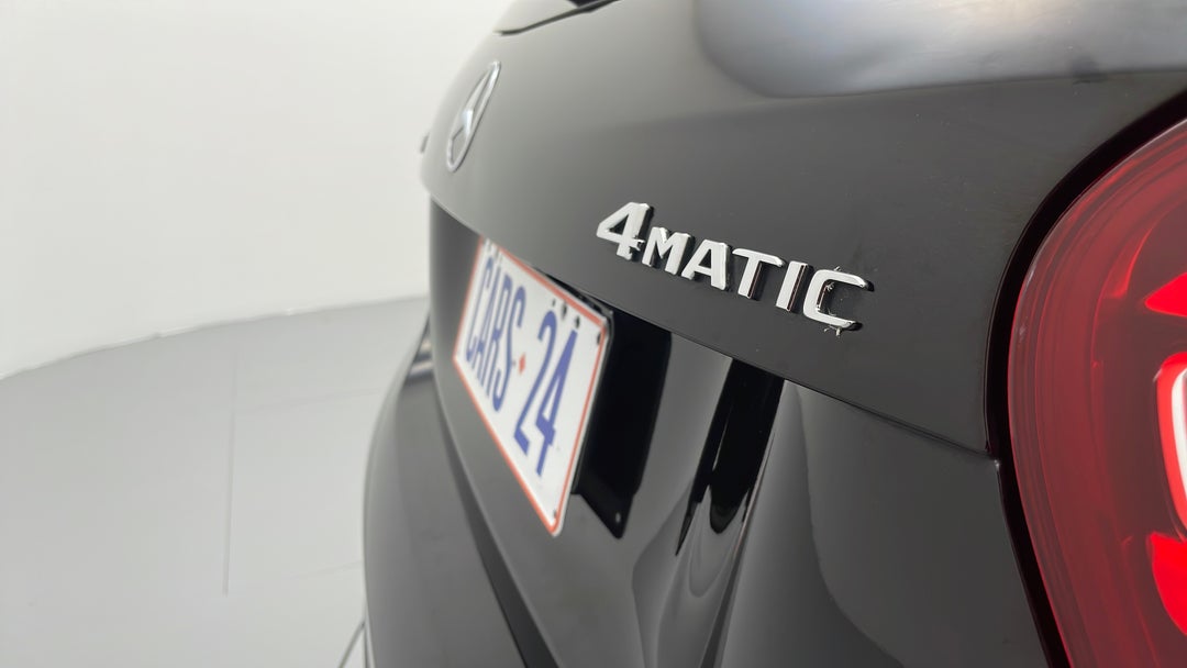 Badge (Boot Right Side)