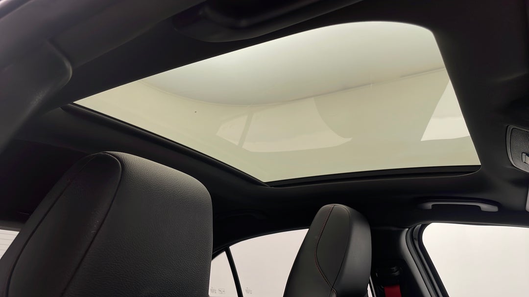 Interior Sunroof/Moonroof