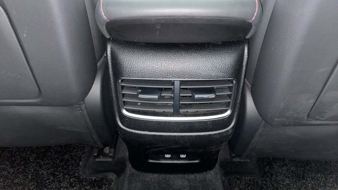 Rear A/C Vent