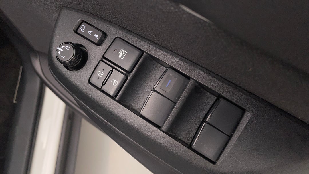 Drivers Side Door Panel Controls