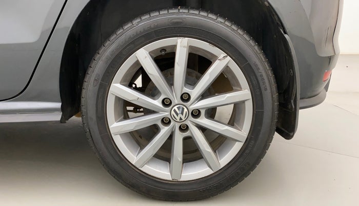 2022 Volkswagen Polo HIGHLINE PLUS 1.0L TSI AT, Petrol, Automatic, 33,075 km, Left Rear Wheel