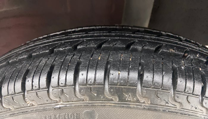 2019 Datsun Redi Go S, Petrol, Manual, 24,352 km, Left Rear Tyre Tread