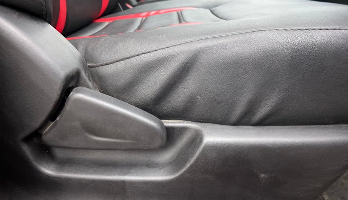 2019 Datsun Redi Go S, Petrol, Manual, 24,352 km, Driver Side Adjustment Panel